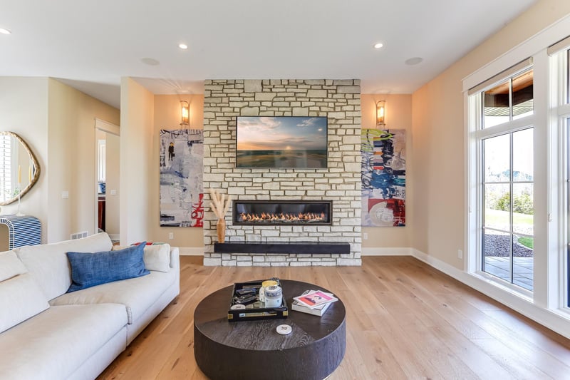 2580 Woodcliffe Trl, Hastings, MN 55033