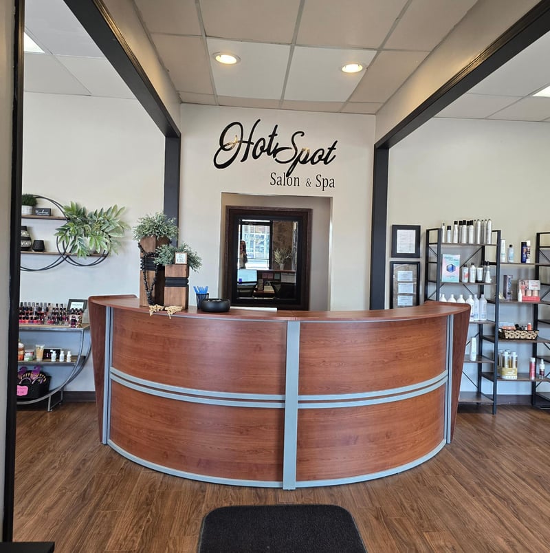 223 W Main St, Pipestone, MN 56164