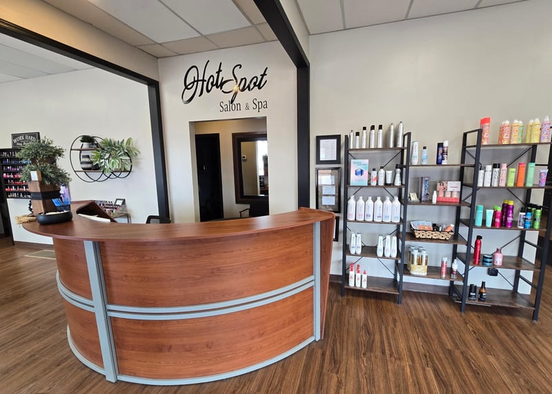 223 W Main St, Pipestone, MN 56164