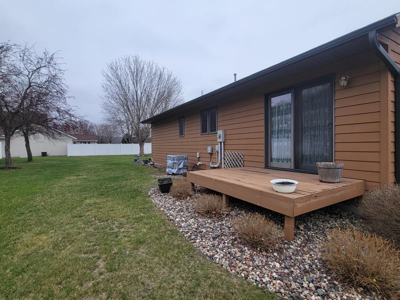 604 Hanover Ct, Rushford, MN 55971