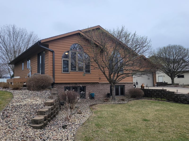 604 Hanover Ct, Rushford, MN 55971