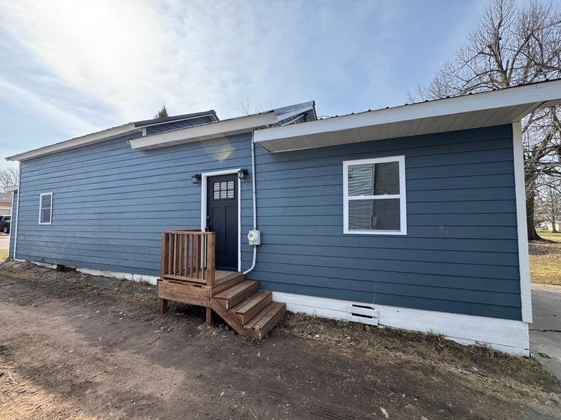 115 S Prentice St, Clayton, WI 54004