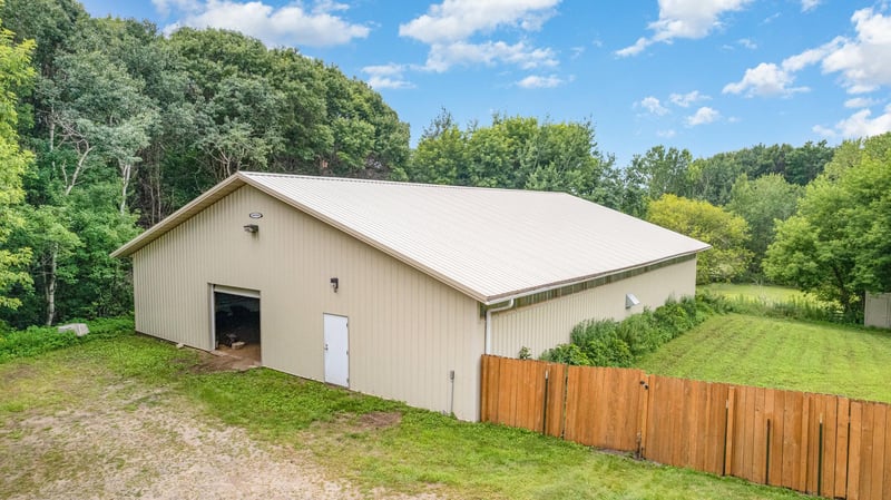 16819 102nd St SE, Becker, MN 55308