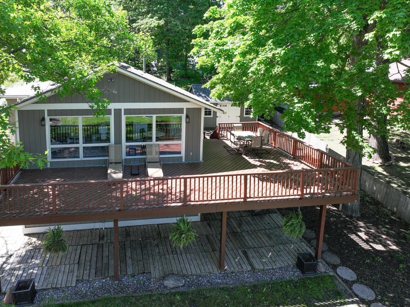 1657 Dove Ln, Mound, MN 55364