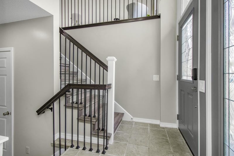 1657 Dove Ln, Mound, MN 55364