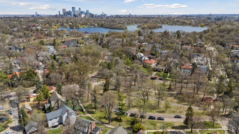 2778 Dean Pw, Minneapolis, MN 55416