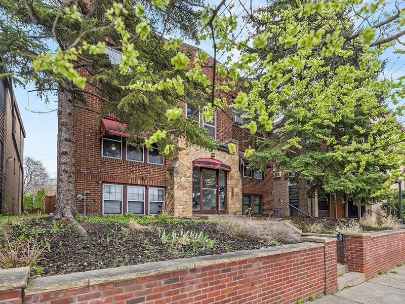 580 Snelling Ave S #4, Saint Paul, MN 55116