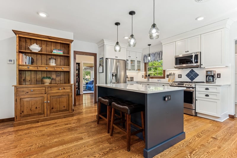 319 Meadow Ln, Benson, MN 56215