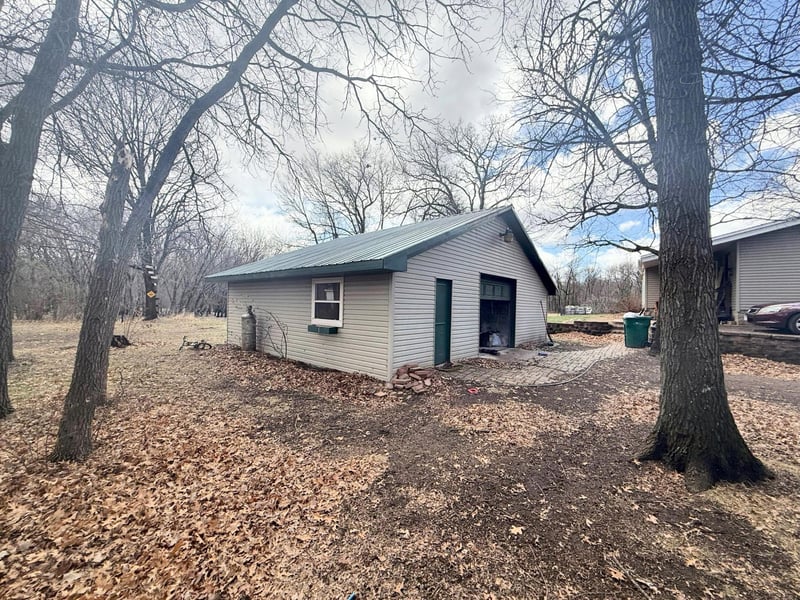 6998 Canary Rd, Grasston, MN 55030