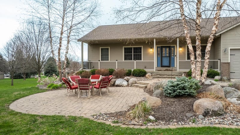 334 Prospect St SE, Chatfield, MN 55923