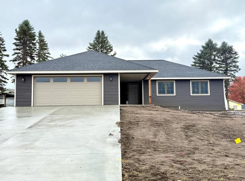 208 4th Ave Ne, Pelican Rapids, MN 56572