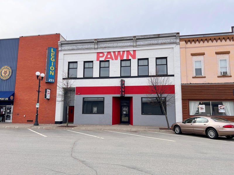 704 Front St, Brainerd, MN 56401