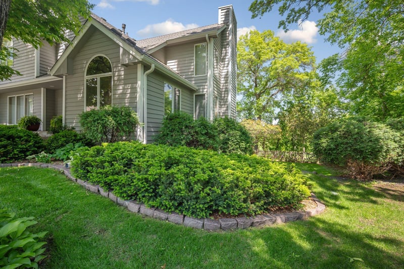 11943 Orchard Ave W, Hopkins, MN 55305