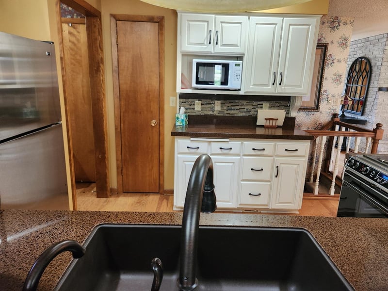 260 Park Ave, Edgerton, MN 56128