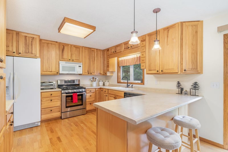 23550 Main St, Hampton, MN 55031