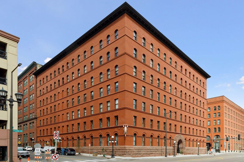 300 Wall St #104, Saint Paul, MN 55101