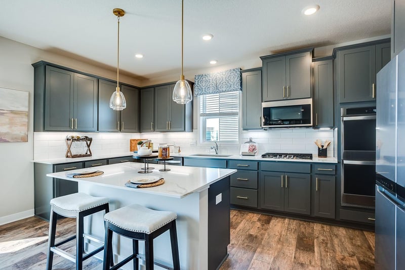 17236 Durham Dr, Lakeville, MN 55044