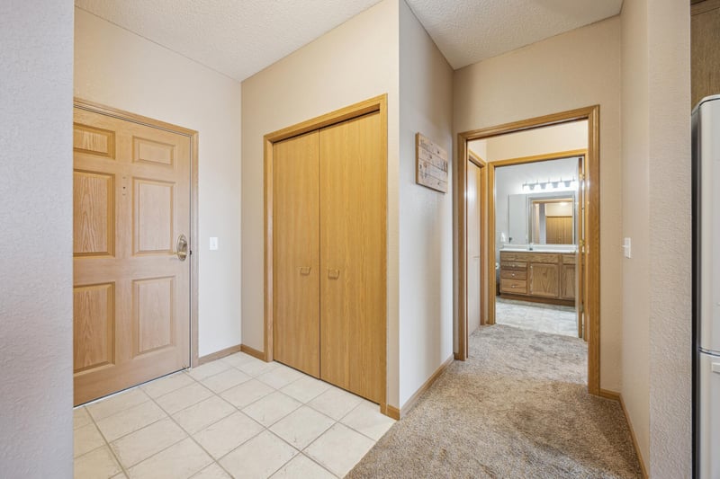 100 Clydesdale Trl #310, Medina, MN 55340