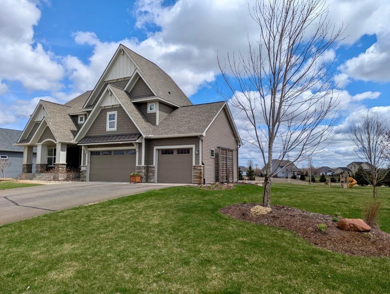 12621 96th St NE, Elk River, MN 55330