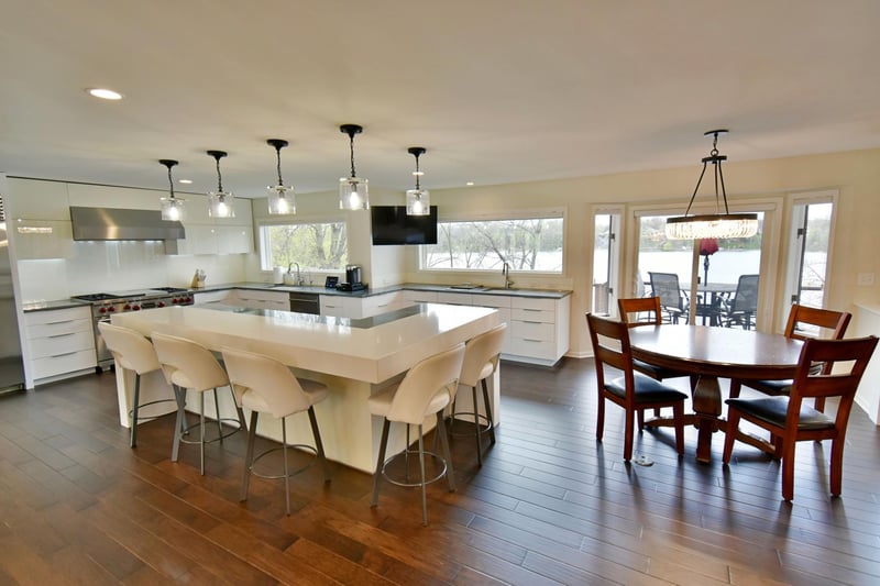 8041 Chesshire Ln N, Maple Grove, MN 55311