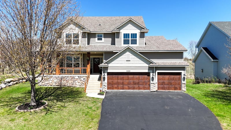 9588 Pheasant Crossing, Minnetrista, MN 55375
