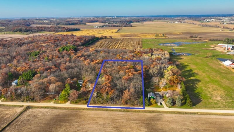 XX2 County Road 37, Saint Charles, MN 55972