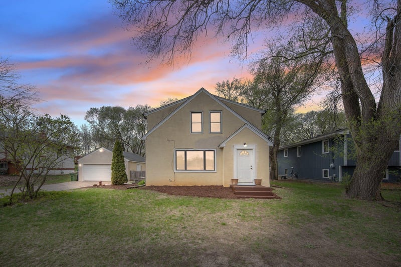 11332 Sunset Ave, Blaine, MN 55014