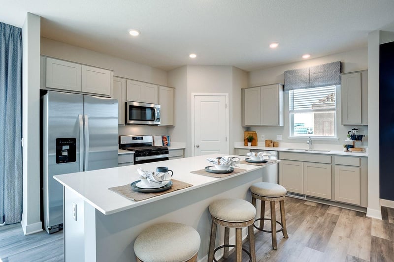 17240 Durham Dr, Lakeville, MN 55044