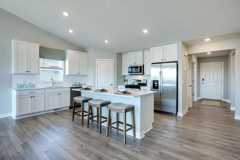 17232 Durham Dr, Lakeville, MN 55044