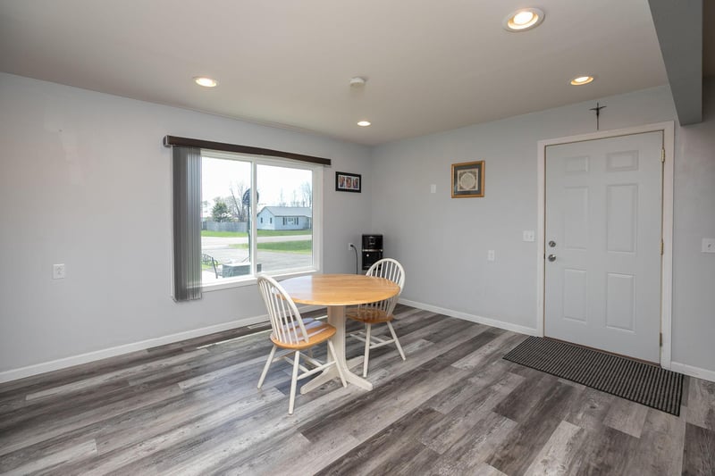 500 E Front St, Claremont, MN 55924