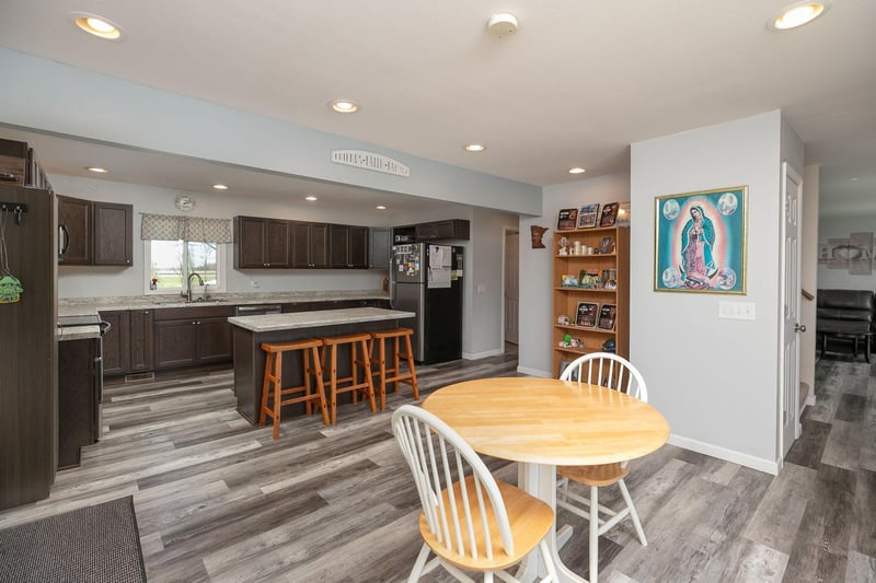 500 E Front St, Claremont, MN 55924