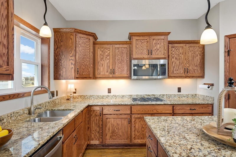 4589 Merganser Dr, Minnetrista, MN 55375