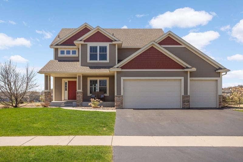 4589 Merganser Dr, Minnetrista, MN 55375