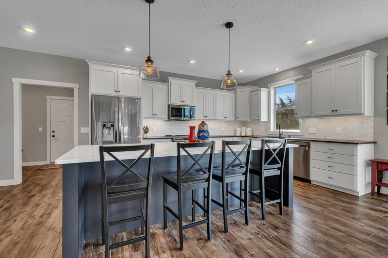 8619 State Highway 55 NW, Annandale, MN 55302