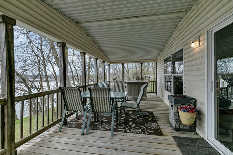 24079 180th St, Paynesville, MN 56362