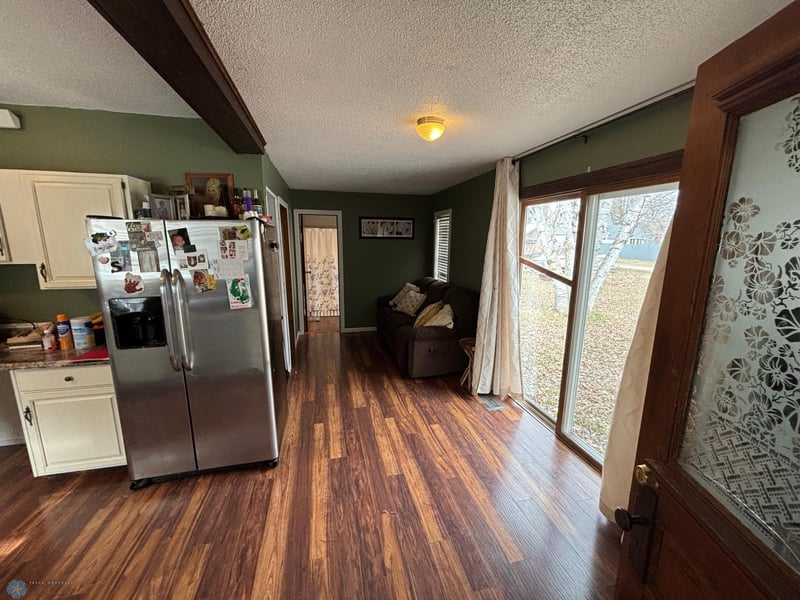 516 Vance Ave S, Erskine, MN 56535