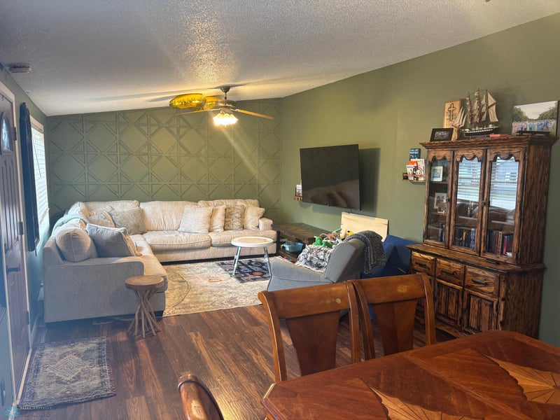 516 Vance Ave S, Erskine, MN 56535