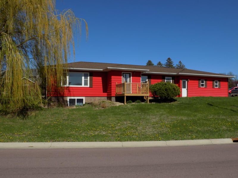 1520 North Hw, Jackson, MN 56143