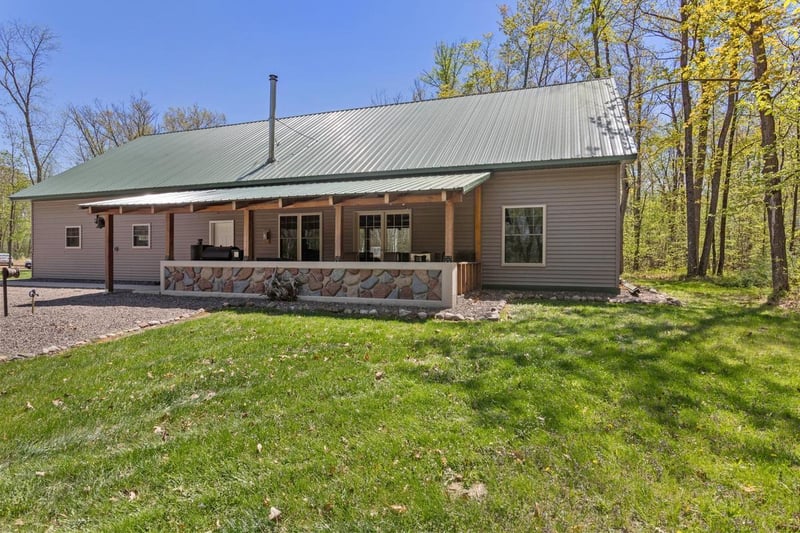 28667 Quarry St, Brook Park, MN 55007