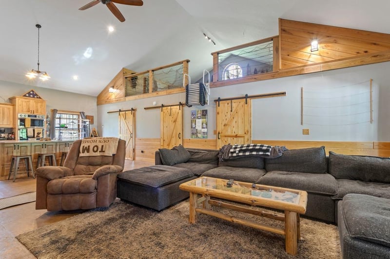 28667 Quarry St, Brook Park, MN 55007