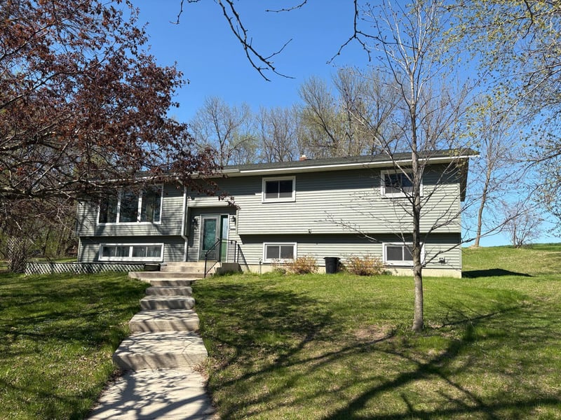 74 202nd St #M, Star Prairie, WI 54026