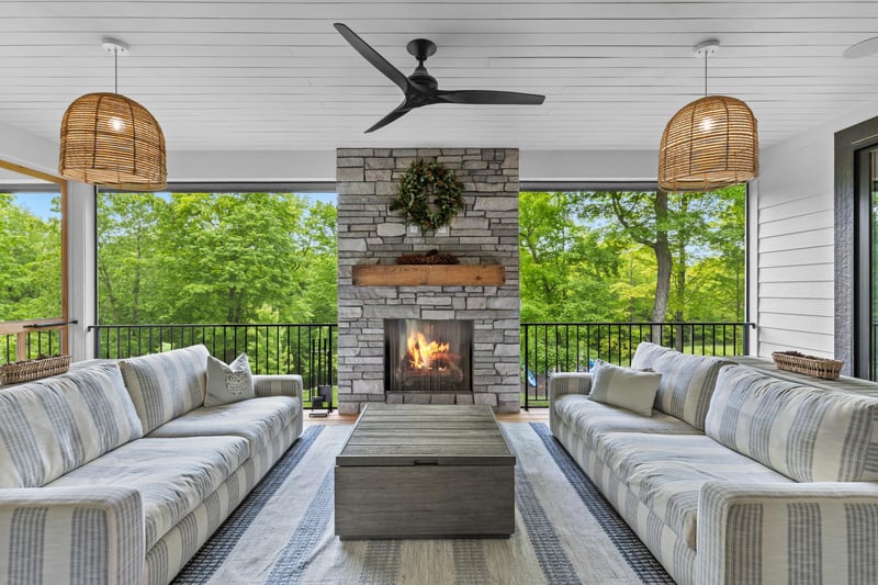 6480 Hawks Pointe Ln, Excelsior, MN 55331