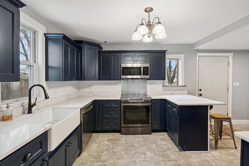 318 W Maple St, Spooner, WI 54801