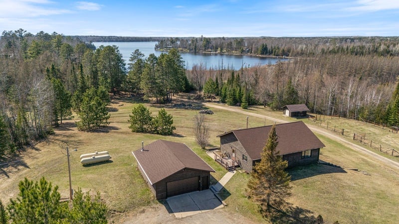 7301 Sand Lake Rd, Britt, MN 55710
