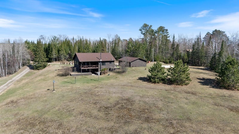 7301 Sand Lake Rd, Britt, MN 55710