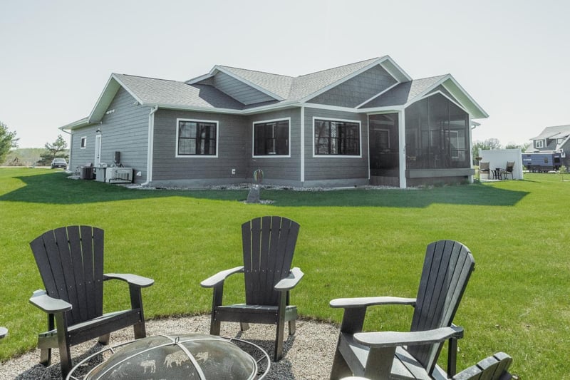 46361 Nitche Lake Rd, Perham, MN 56573