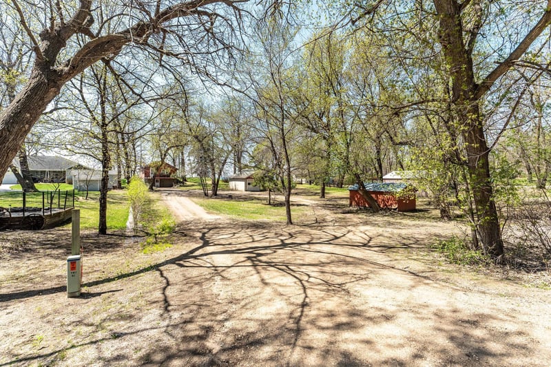 23711 Clarissa Haven Dr, Henning, MN 56551
