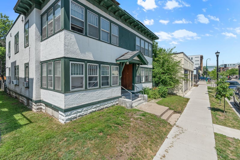 3012 Bryant Ave S, Minneapolis, MN 55408