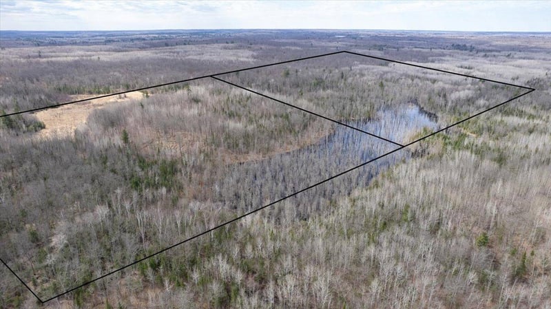 5600 E Otto Rd, South Range, WI 54874