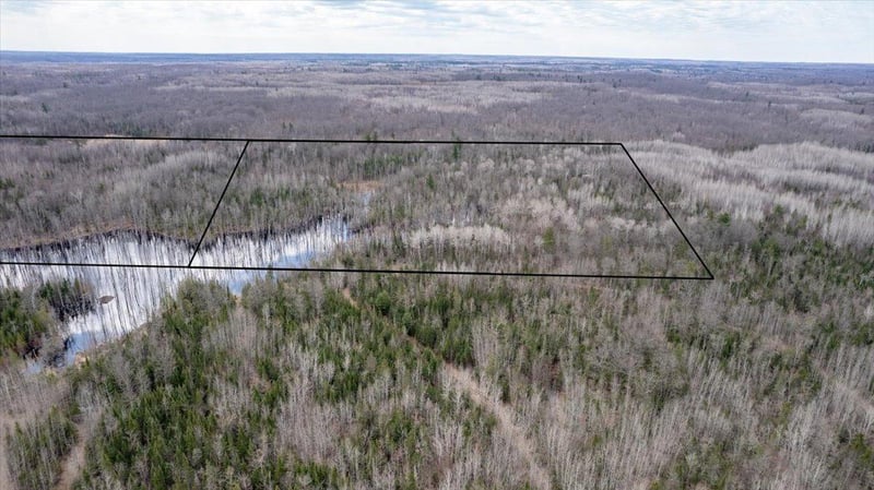 5600 E Otto Rd, South Range, WI 54874
